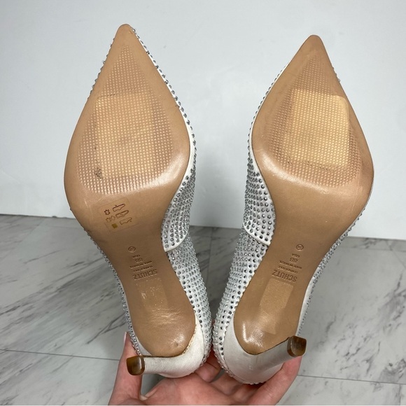 Schutz Lou Crystal Pointy Toe Pump 8B - Picture 15 of 16
